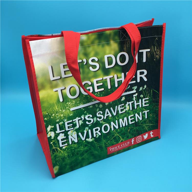 Low-price-promotional-laminated-non-woven-fabric 1
